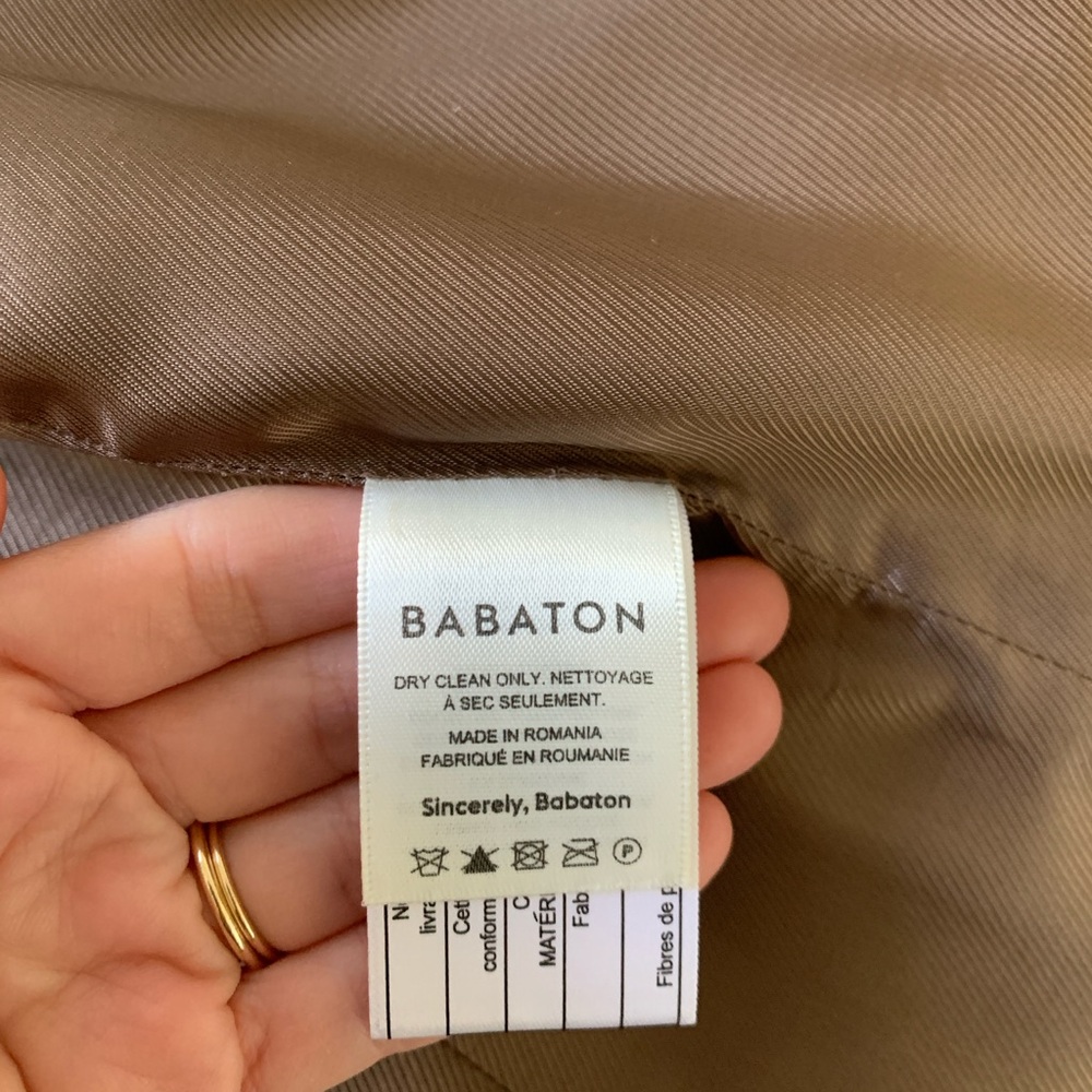 Aritzia Babaton Connor Coat Size Small in Dove Taupe - Picture 6 of 8